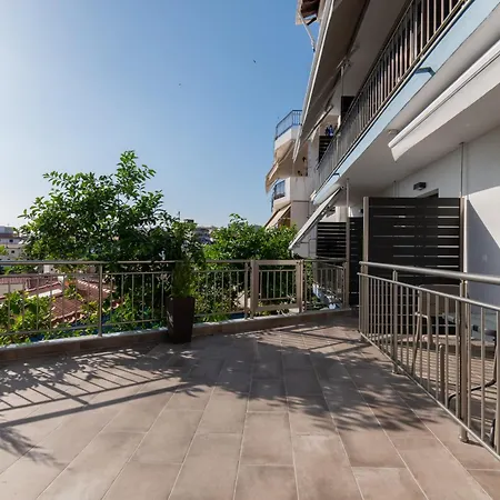 Elena's Luxury Sea View House 2 Дом отдыха *